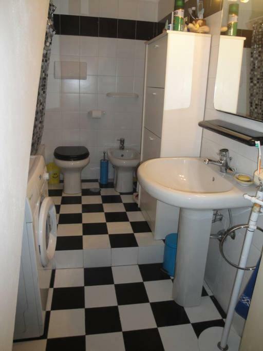 Cozy Private Room Флоренция Экстерьер фото